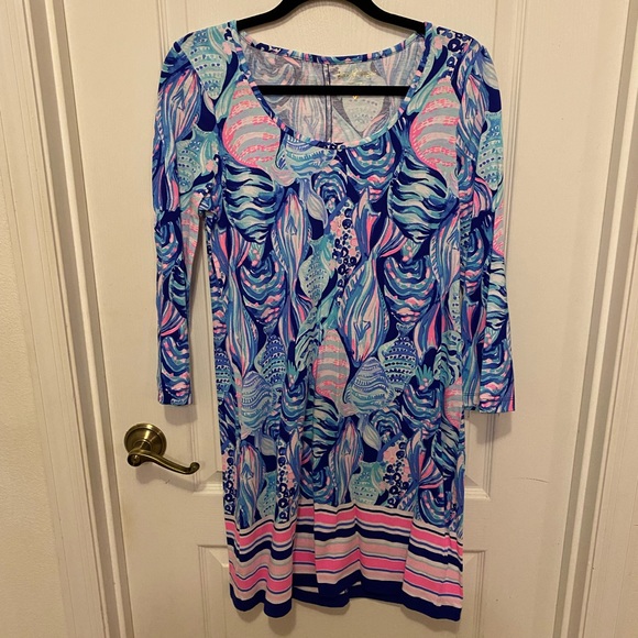 ๐๐๐EUC Lilly Pulitzer Beacon Twilight Blue Scale Up M ๐๐๐ - Picture 3 of 13